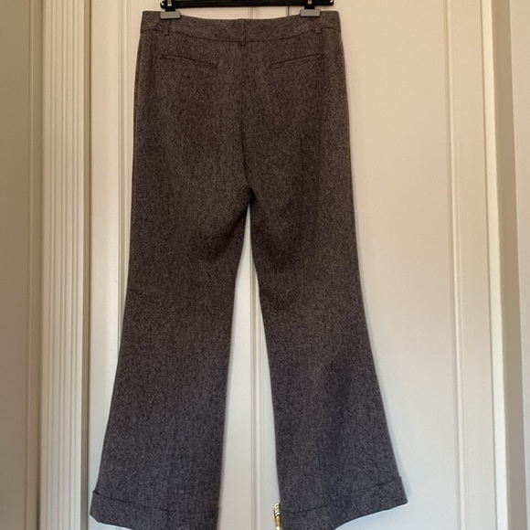 TAHARI DRESS PANTS SIZE 10 . - Picture 2 of 12